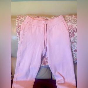 Lululemon pink joggers